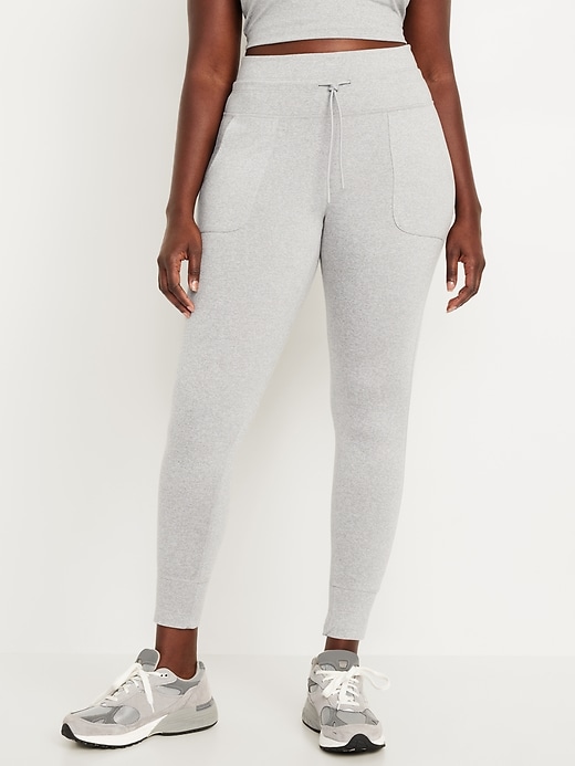 Image number 4 showing, Extra High-Waisted CloudComfy 7/8 Leggings