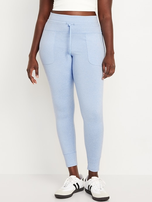 Image number 4 showing, Extra High-Waisted CloudComfy 7/8 Leggings