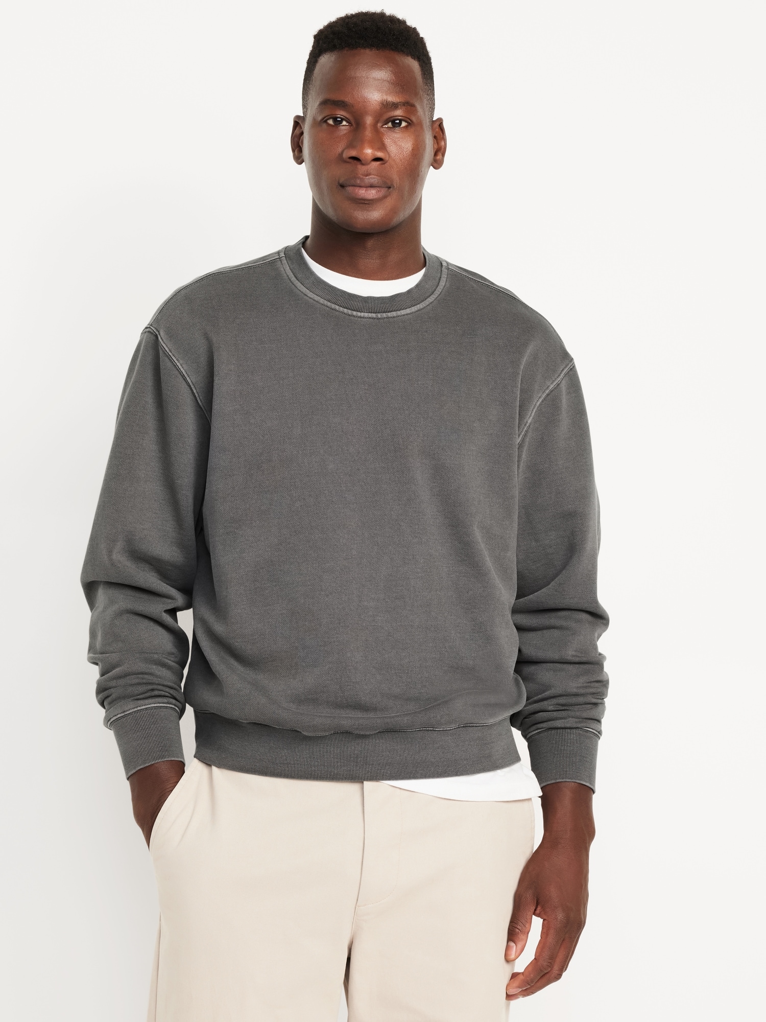 Men s Crew Neck Sweatshirts Old Navy