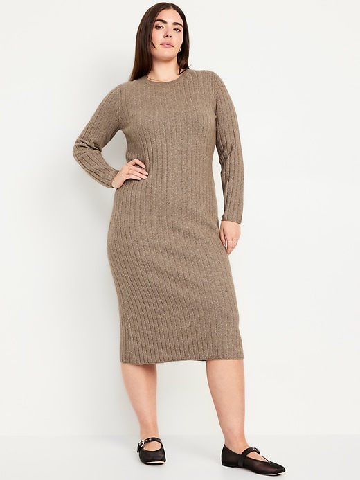 Image number 4 showing, SoSoft Midi Dress