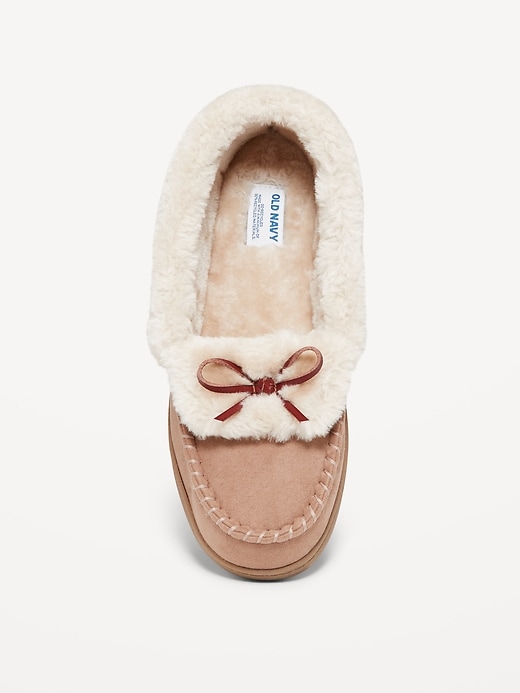 Image number 2 showing, Sherpa Moccasins