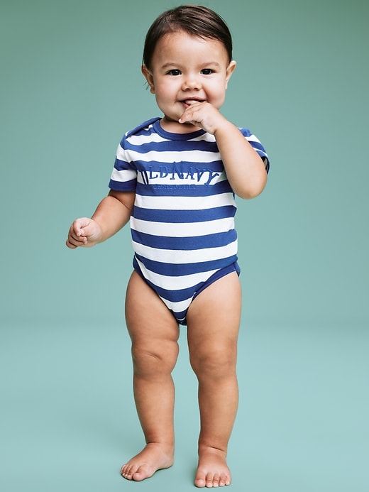 94 Short Sleeve Logo Graphic Bodysuit for Baby