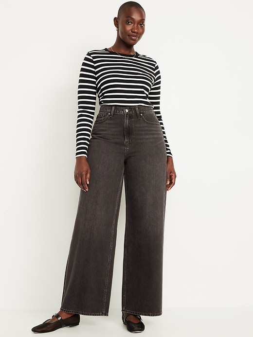 Image number 4 showing, High-Waisted Baggy Wide-Leg Jeans