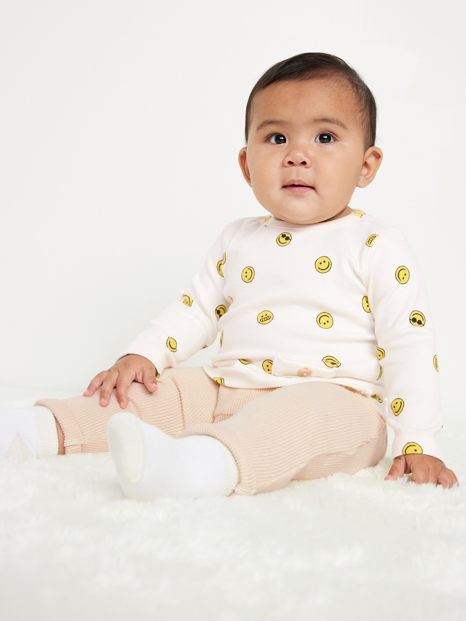 Printed Buttoned-Pocket T-Shirt and Thermal-Knit Pants Set for Baby