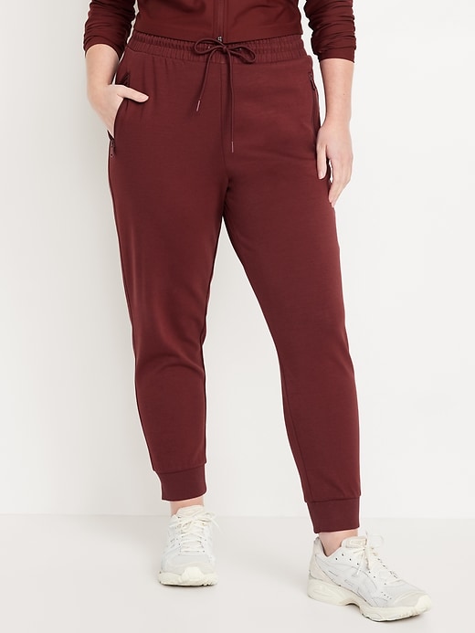 Image number 4 showing, High-Waisted Dynamic Fleece Joggers