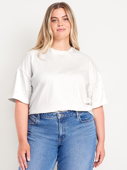 Image number 7 showing, Oversized Crew-Neck Embellished T-Shirt