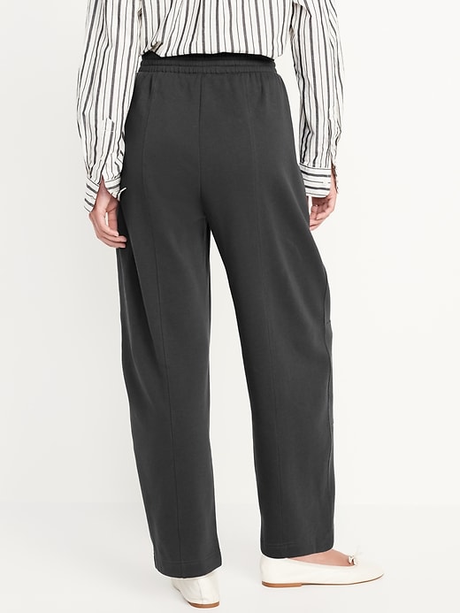 Image number 2 showing, Extra High-Waisted SoComfy Seamed Barrel-Leg Sweatpants