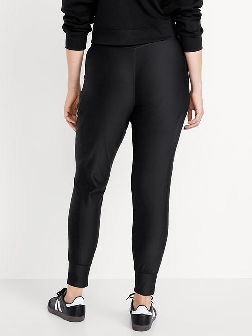 Image number 5 showing, Extra High-Waisted PowerSoft Coze Edition Fleece-Lined 7/8 Cargo Joggers