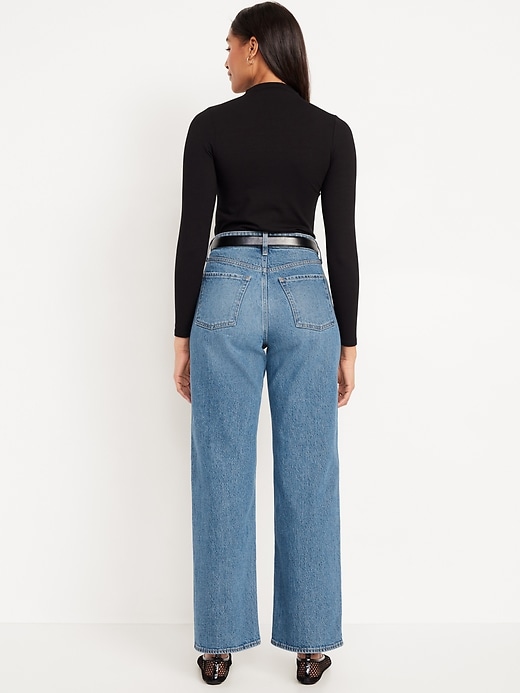 Image number 3 showing, Curvy Extra High-Waisted Sky-Hi Wide-Leg Jeans