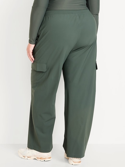 Image number 7 showing, High-Waisted SleekTech Wide-Leg Cargo Pants