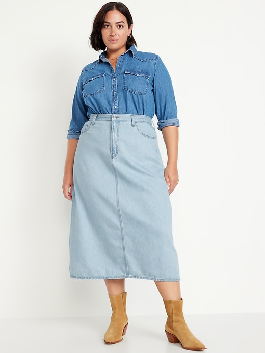 Image number 7 showing, High-Waisted Wow Jean Midi Skirt