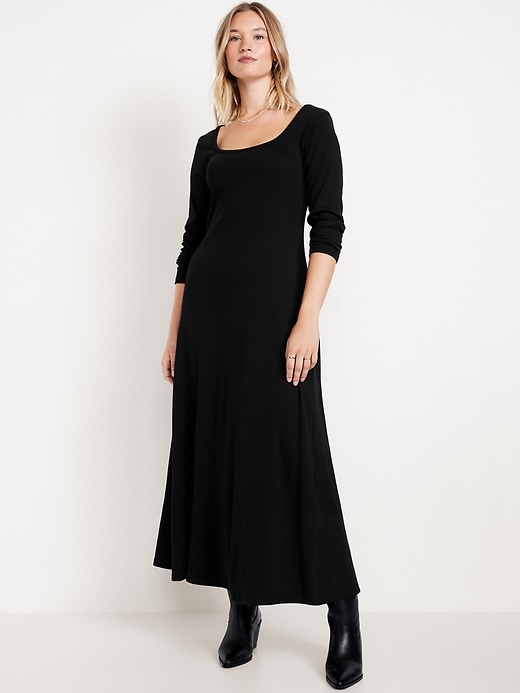 Image number 4 showing, Fit &amp; Flare Ribbed Maxi Dress