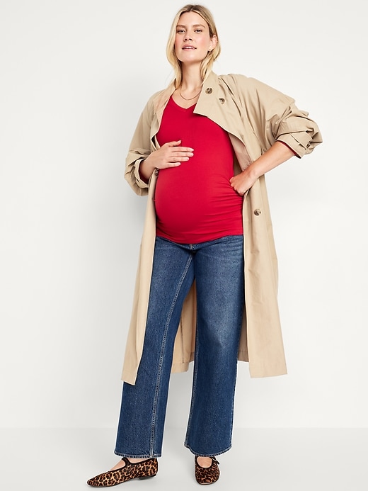 Image number 3 showing, Maternity V-Neck Long-Sleeve T-Shirt