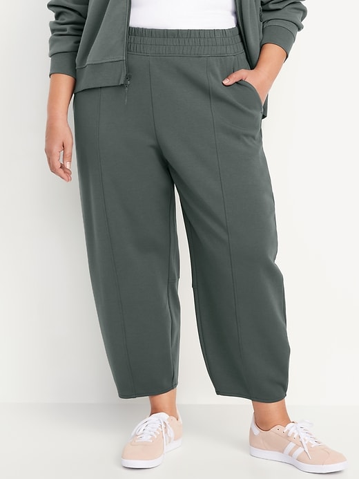 Image number 7 showing, High-Waisted Dynamic Fleece Barrel-Leg Sweatpants