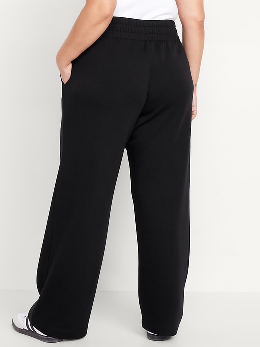 Image number 7 showing, High-Waisted Bounce Fleece Wide-Leg Pants