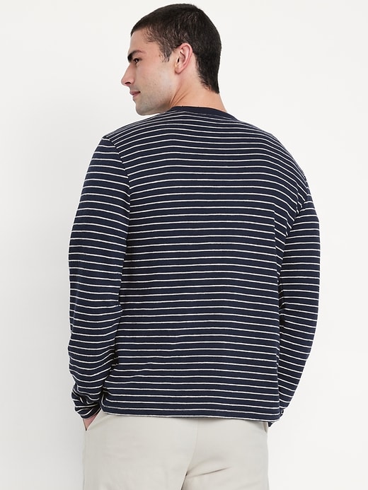 Image number 2 showing, Textured Long-Sleeve T-Shirt