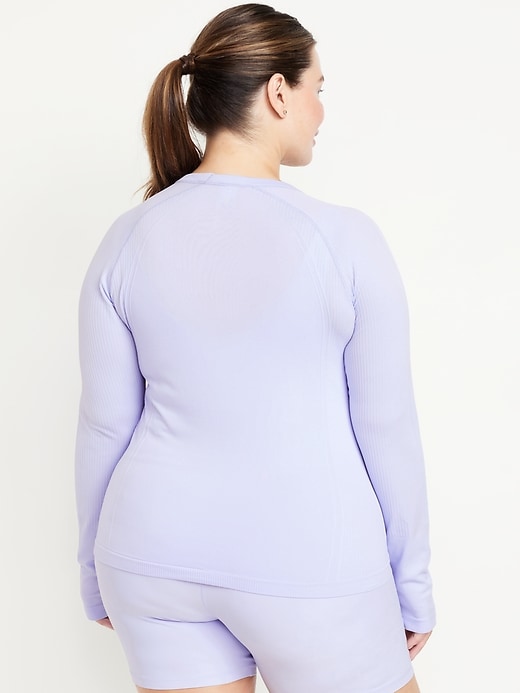 Image number 8 showing, Fitted Seamless Top