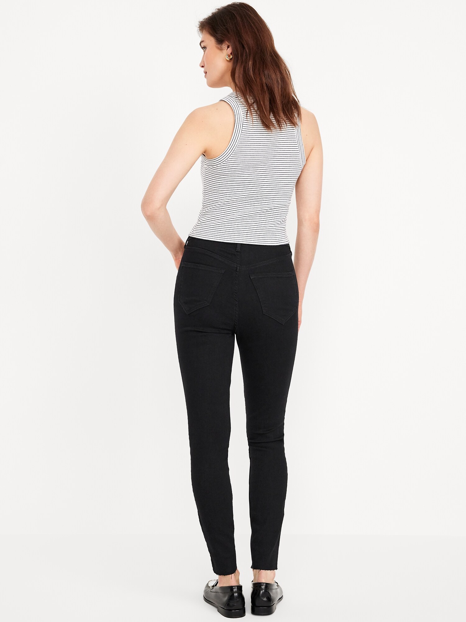 Женские джинсы Old Navy Extra High-Waisted Rockstar 360° Stretch Super-Skinny, цвет: Чёрный варёный — фото 3