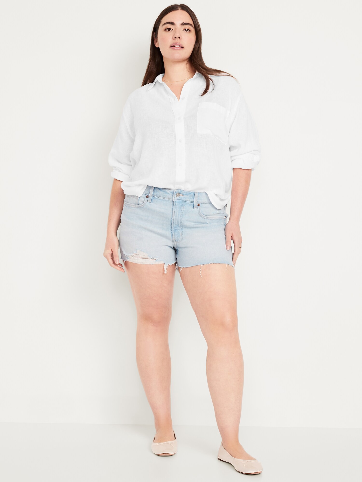 Женские шорты Old Navy High-Waisted OG Jean Cut-Off Shorts -- 3-inch inseam, цвет: Light Dip Cutoff — фото 5