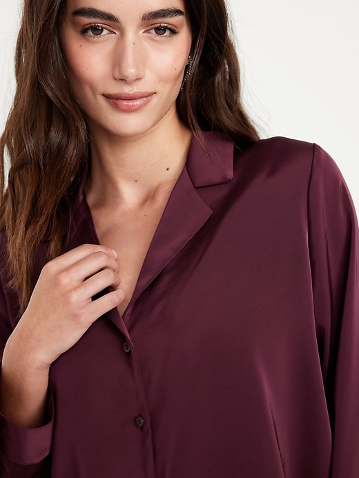 Image number 4 showing, Satin Cropped Button-Down Shirt