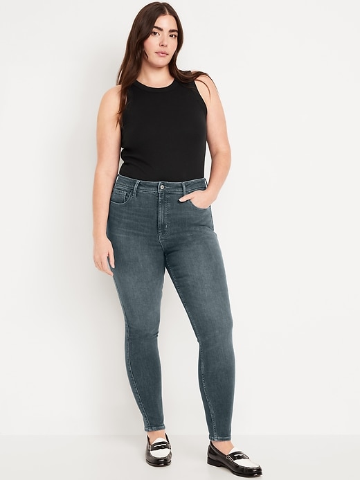 Image number 4 showing, Extra High-Waisted Rockstar 360° Stretch Super-Skinny Jeans