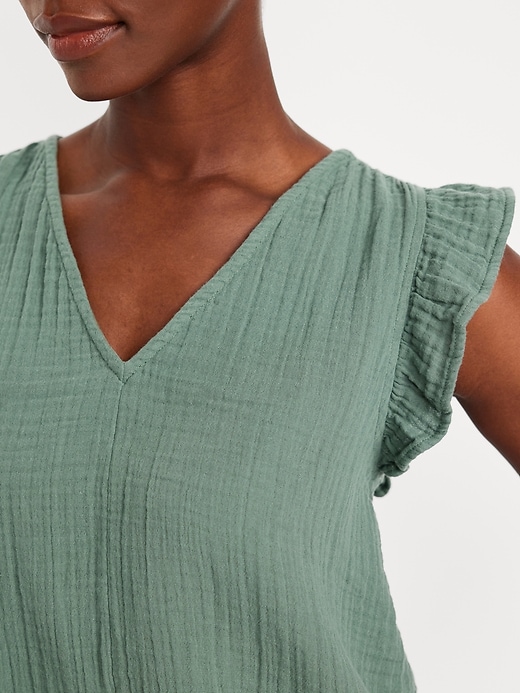 Image number 4 showing, Sleeveless Crinkle Gauze Top