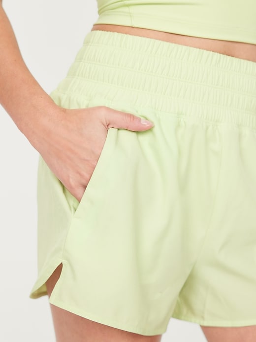 Image number 3 showing, Extra High-Waisted Crinkle Run Shorts -- 3-inch inseam