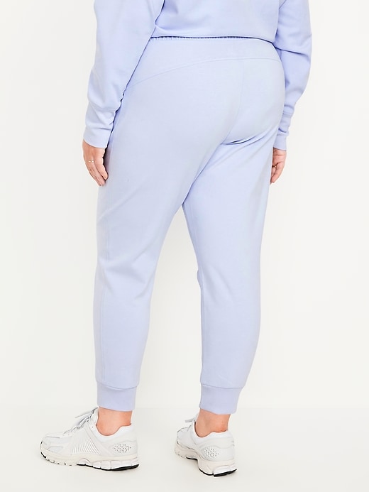 Image number 7 showing, High-Waisted Dynamic Fleece Joggers