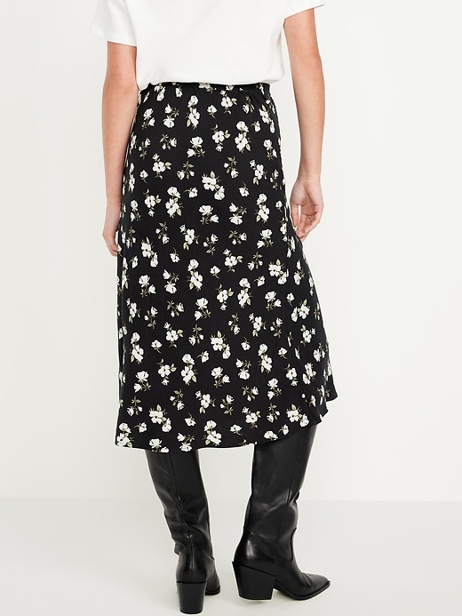 Image number 2 showing, Crepe A-Line Midi Skirt