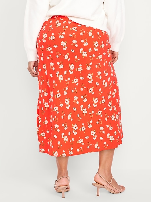 Image number 8 showing, Crepe A-Line Midi Skirt