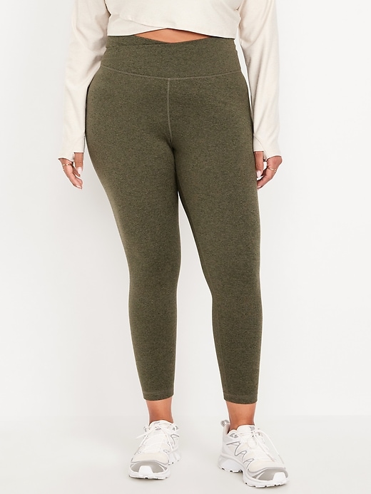 Image number 6 showing, Extra High-Waisted CloudComfy 7/8 Leggings