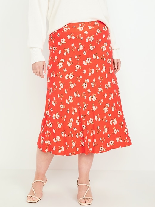 Image number 5 showing, Crepe A-Line Midi Skirt