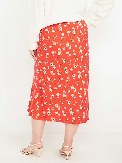 Image number 6 showing, Crepe A-Line Midi Skirt