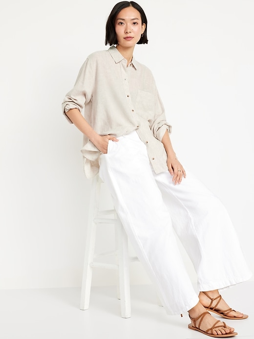 Image number 3 showing, Loose Button-Down Linen-Blend Shirt