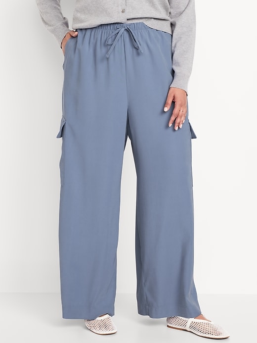 Image number 7 showing, Drapey Cargo Super Wide-Leg Pants