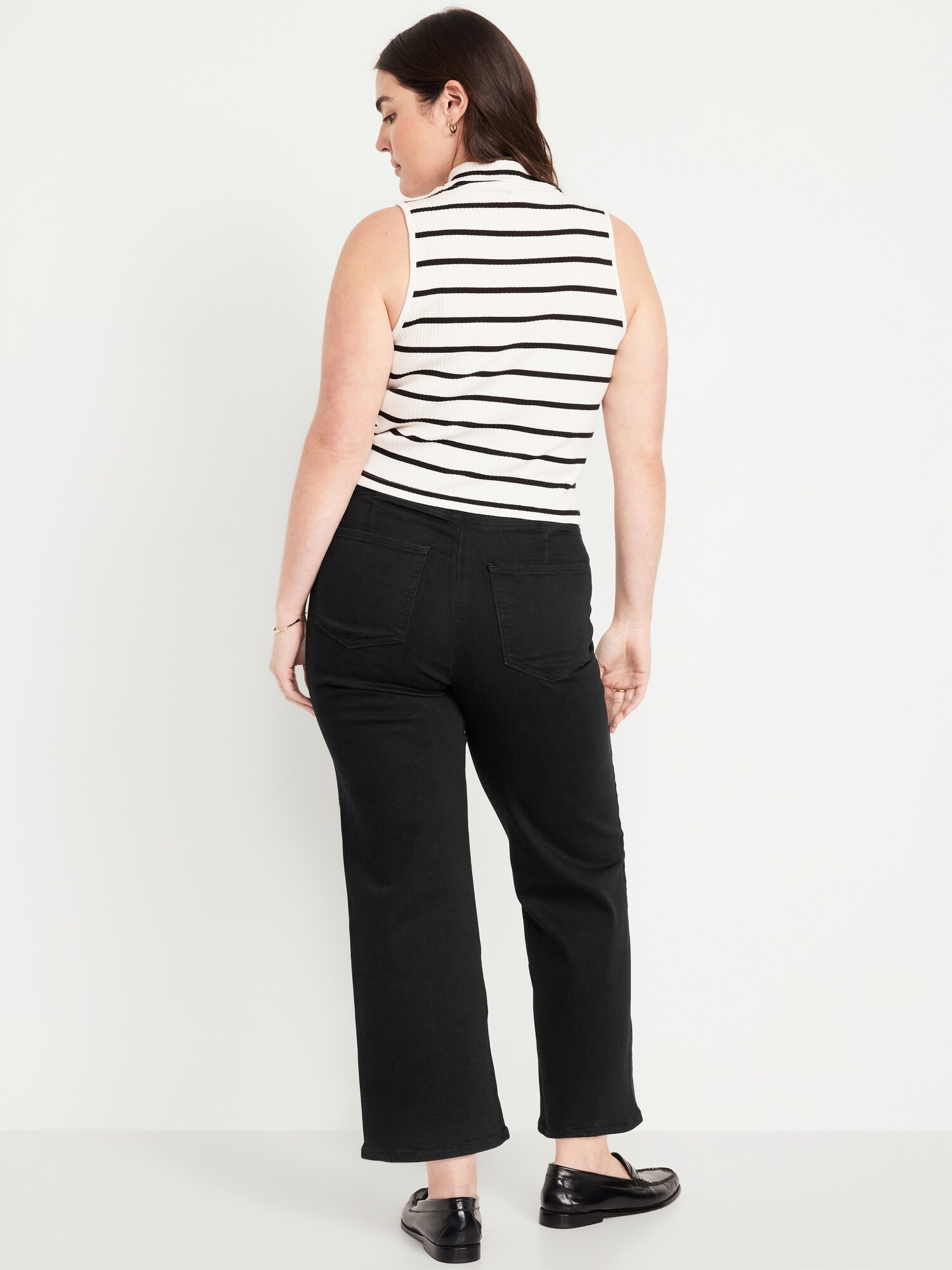 Женские джинсы Old Navy High-Waisted Weekender Pull-On Crop Wide-Leg, цвет: Чёрный — фото 5