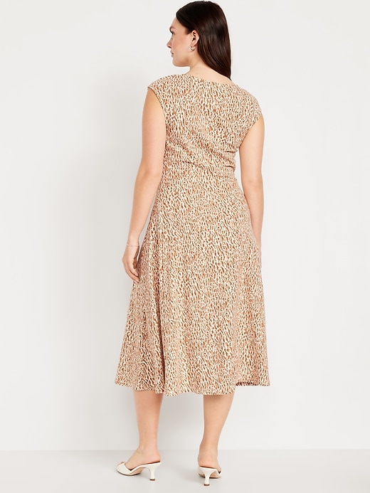 Image number 5 showing, Fit &amp; Flare Midi Dress