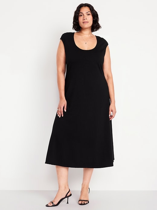 Image number 6 showing, Fit &amp; Flare Midi Dress