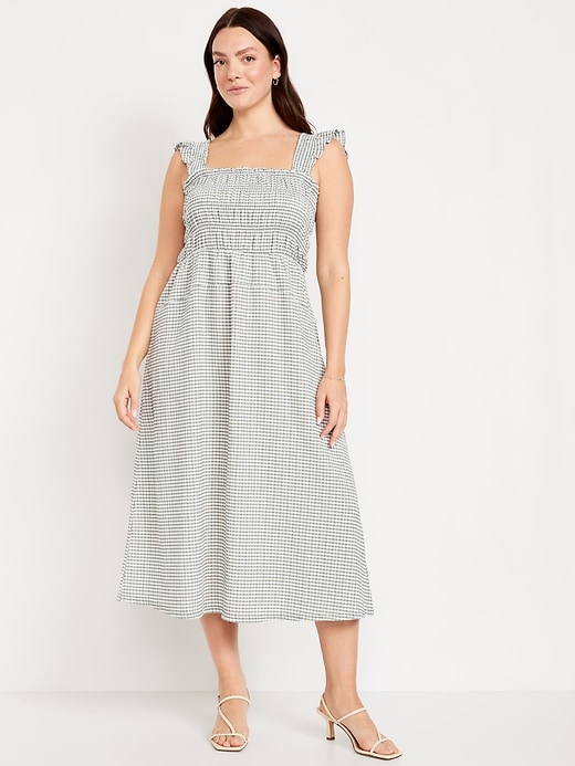 Image number 4 showing, Fit &amp; Flare Smocked Gingham Midi Dress