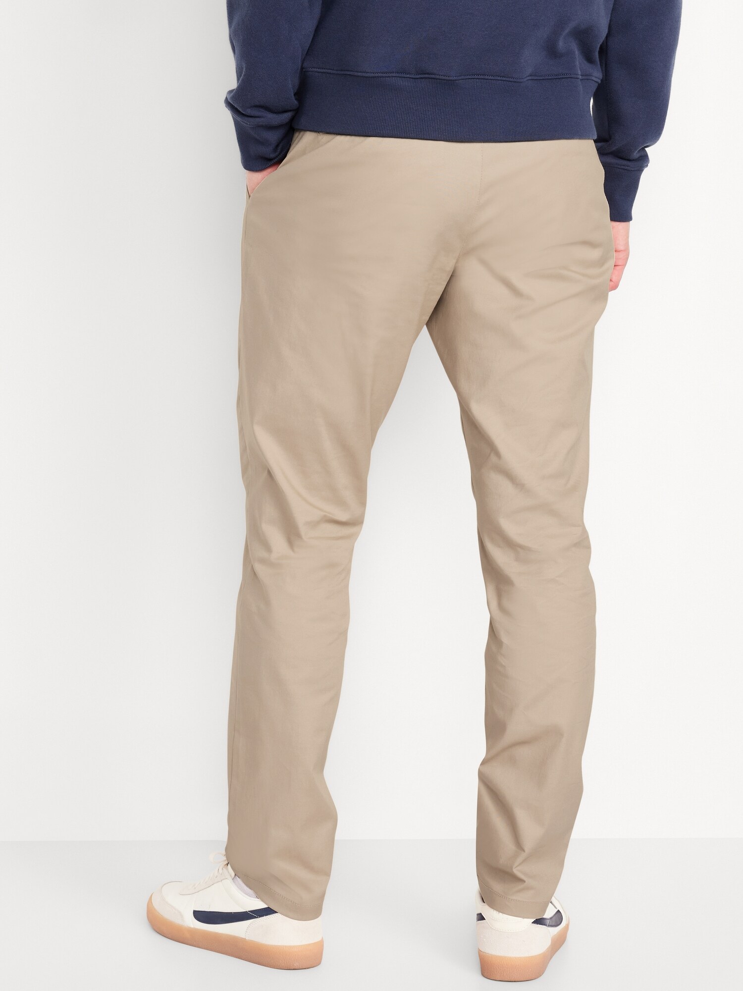 Мужские брюки Old Navy Athletic Tech Ultimate 4.0 Chino, цвет: Серо-бежевый — фото 2