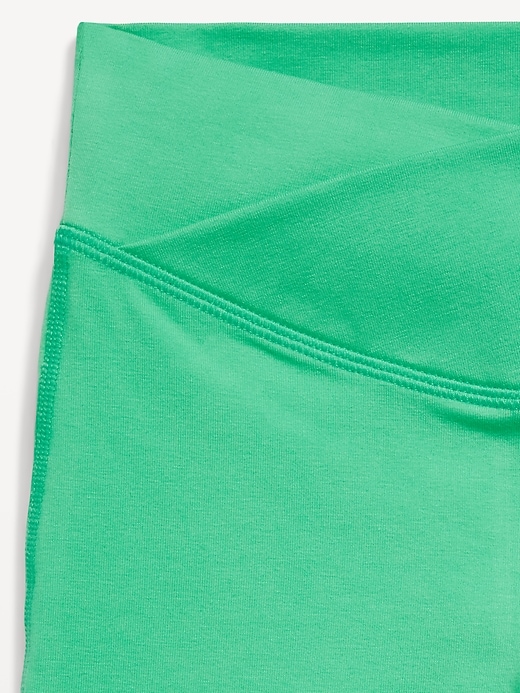 Image number 4 showing, High-Waisted PowerChill Crossover Biker Shorts for Girls