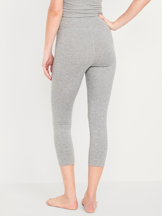 Image number 2 showing, Extra High-Waisted CloudComfy Crop Leggings