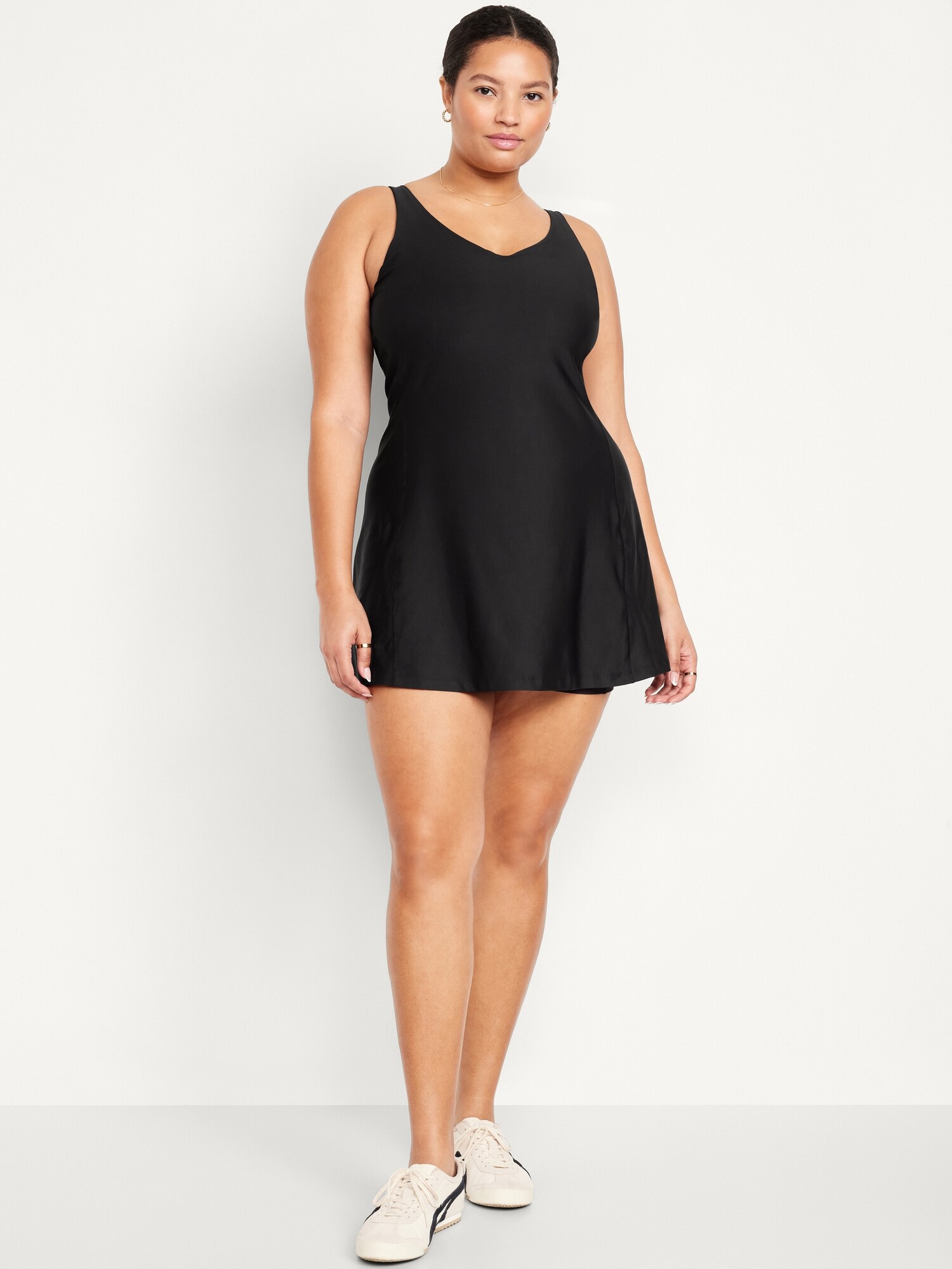 Женское платье Old Navy PowerSoft Athletic, цвет: Чёрный — фото 6
