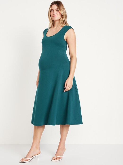 Maternity Fit & Flare Midi Dress