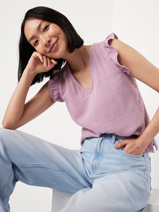 Image number 3 showing, Sleeveless Crinkle Gauze Top