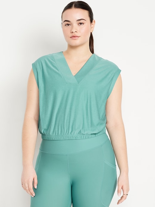 Image number 5 showing, CloudMotion V-Neck Tank