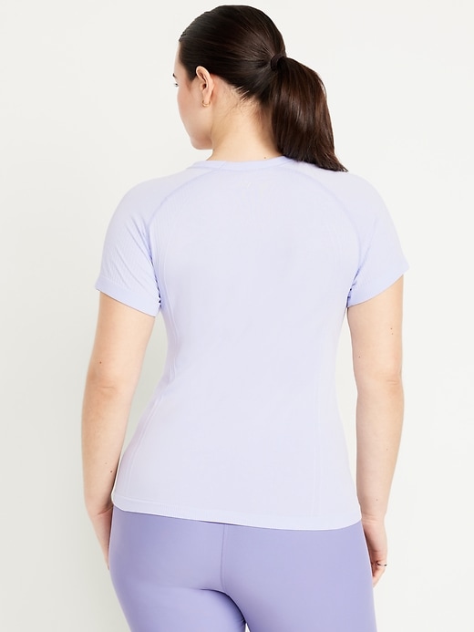 Image number 6 showing, Fluid Seamless Fitted T-Shirt