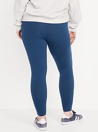 High-Waisted Side-Pocket 7/8 Leggings