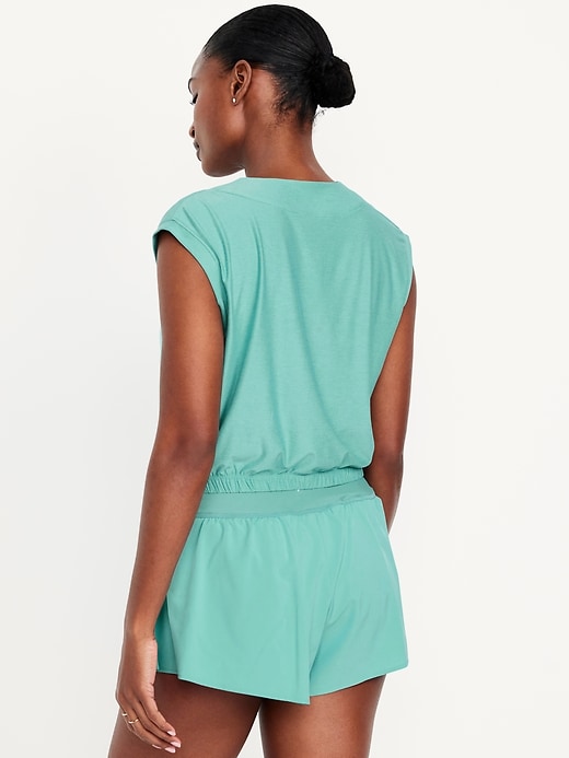 Image number 2 showing, CloudMotion V-Neck Tank