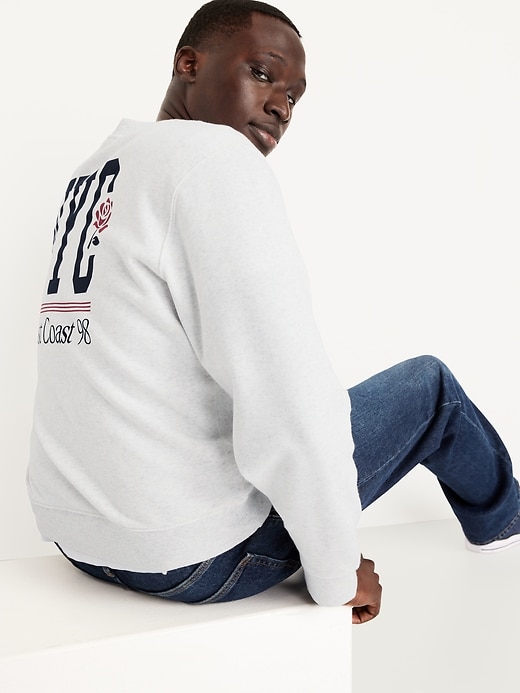 Image number 3 showing, Loose Graphic Rotation Crew-Neck Sweatshirt